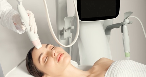 Everesse non-surgical radiofrequency skin tightening treatment at AMMA Aesthetics in South Miami
