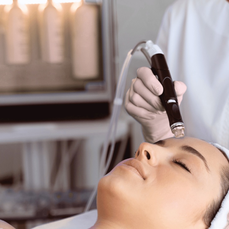 HydraFacial treatment in progress at AMMA Aesthetics South Miami
