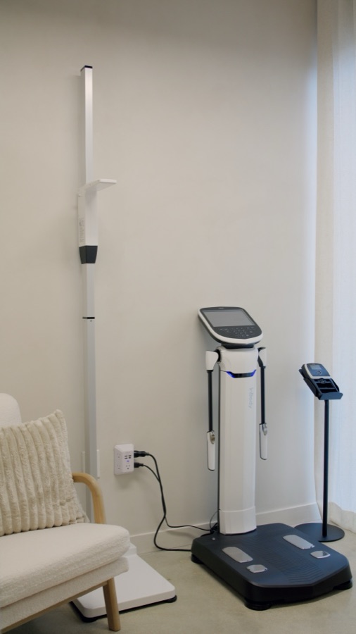 Physician-supervised medical weight loss consultation for tirzepatide at AMMA Aesthetics in South Miami
